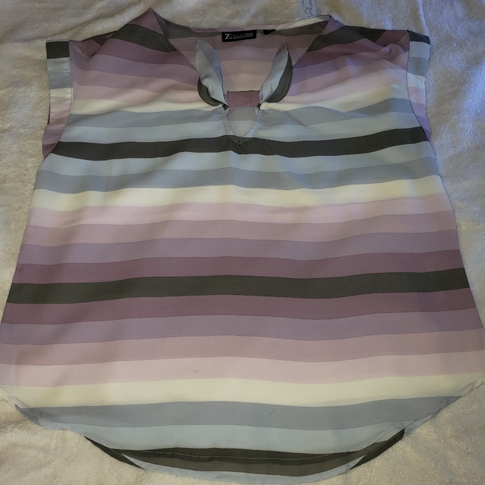 New York & Co. 7th Avenue purple shades blouse